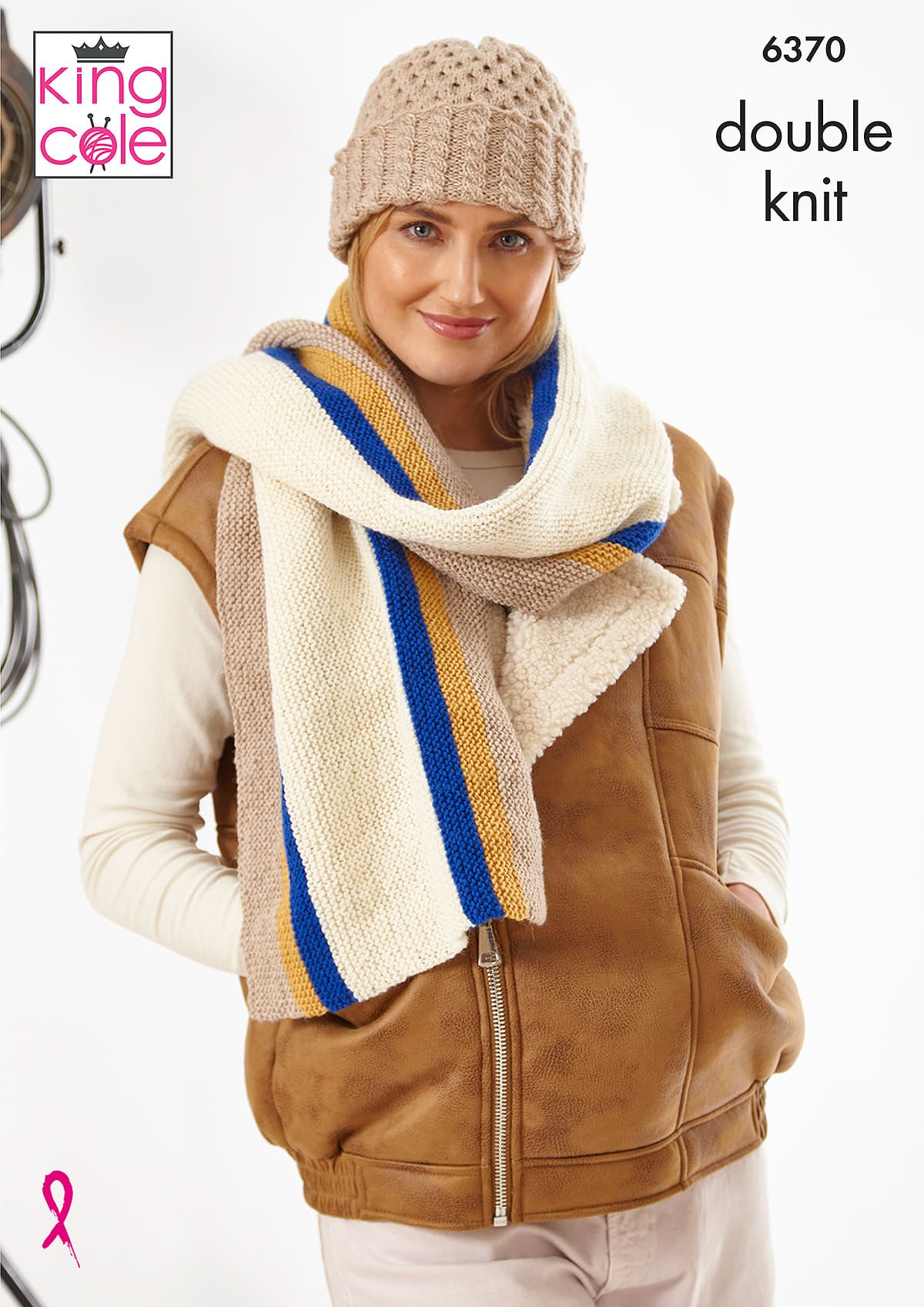 Hollywood Collection: Hats and Scarves knitted in Merino Blend DK